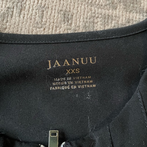 Jaanuu gold edition black scrub set - Picture 4 of 7